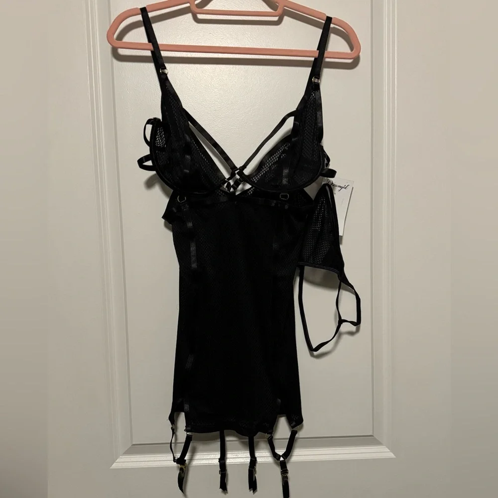 No Doubts Tonight Garter Slip - Picture 4 of 5